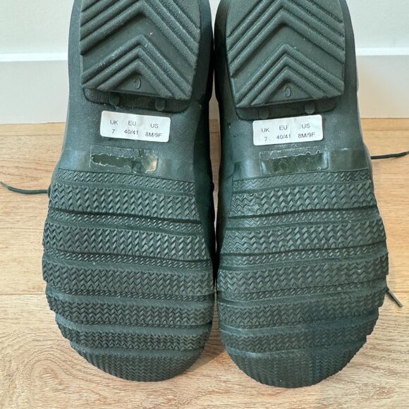 Hunter Adley Lace-Up Boots – Green Waterproof Rubber with Shearling Trim, Size 9 - Picture 6 of 9